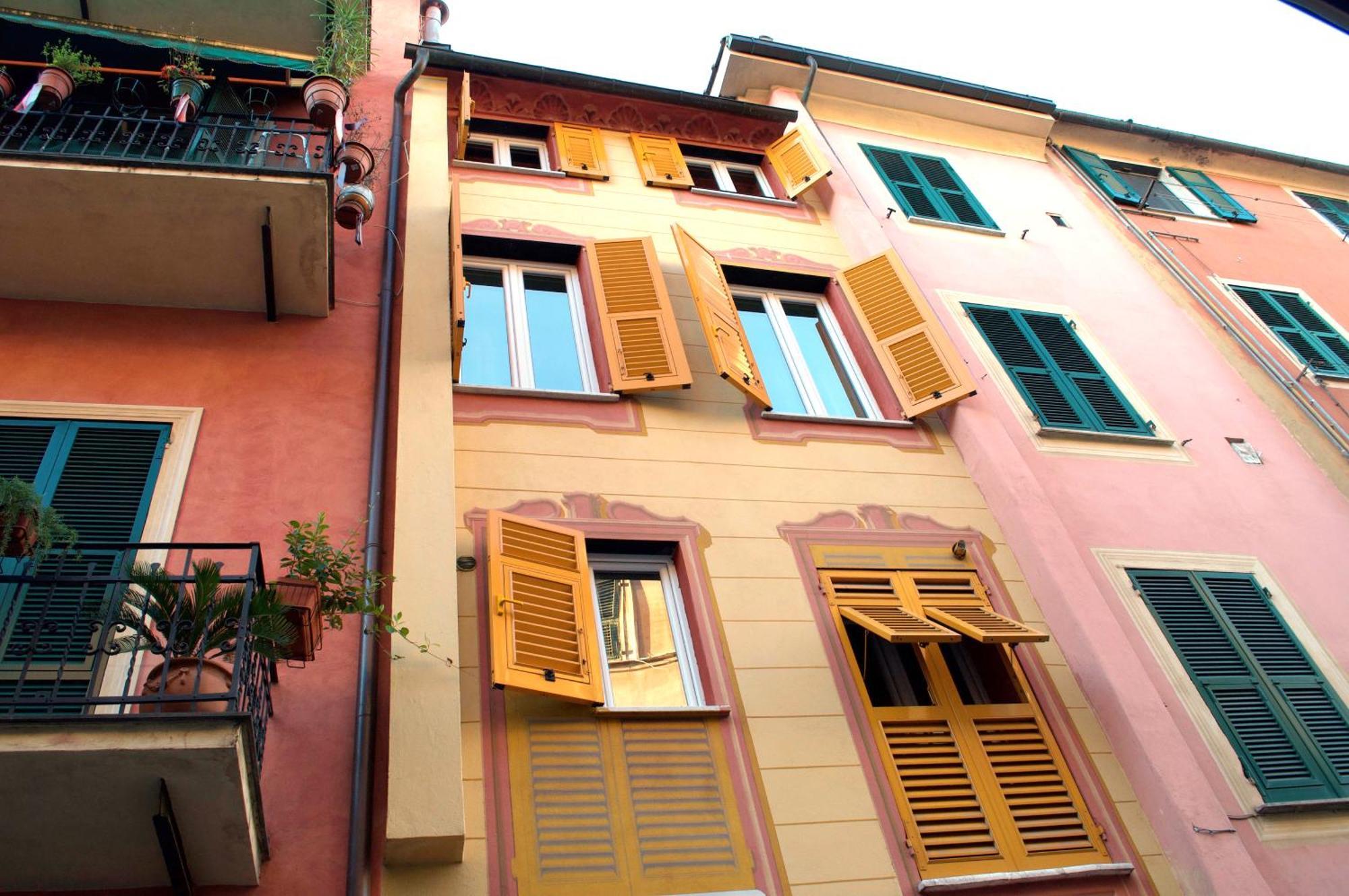 Giramondo Rapallo Buitenkant foto