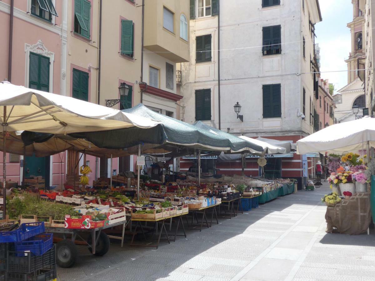 Giramondo Rapallo Buitenkant foto